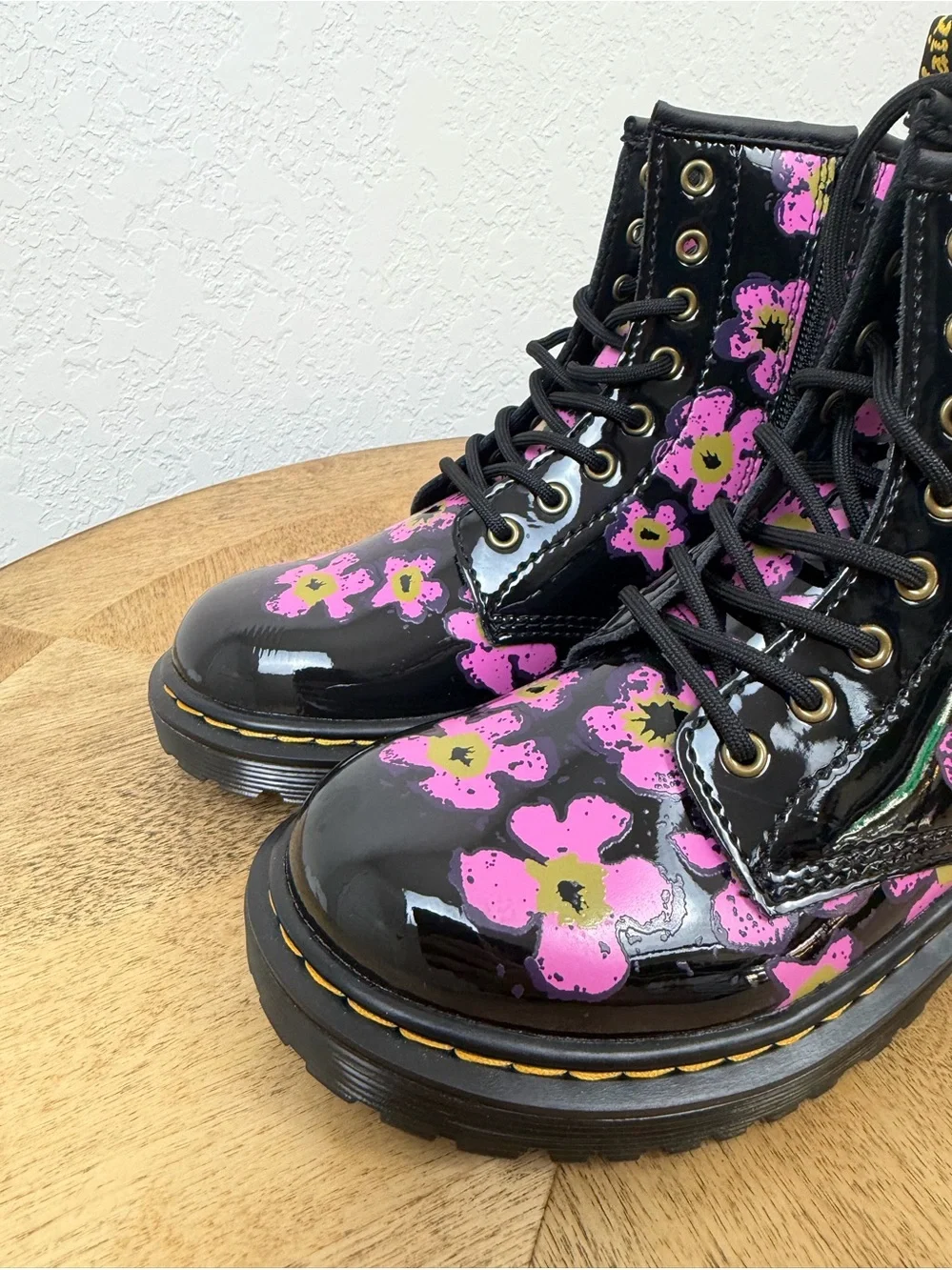 •Dr Martens • 1460 Pansy Patent Leather Lace Up Boot Size 2Y